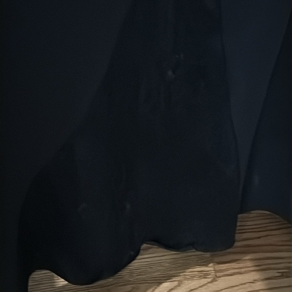 Elegant Black Lace Evening Gown Aidan mattox size 2 - Picture 6 of 6